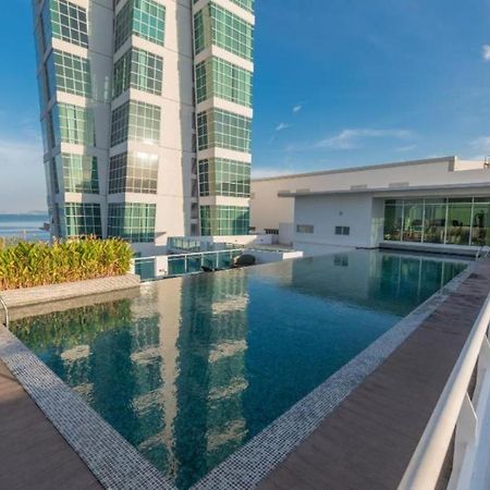 Loft Pano Seaview Suite 2 Bedroom By The Only Bnb Jelutong Exterior foto