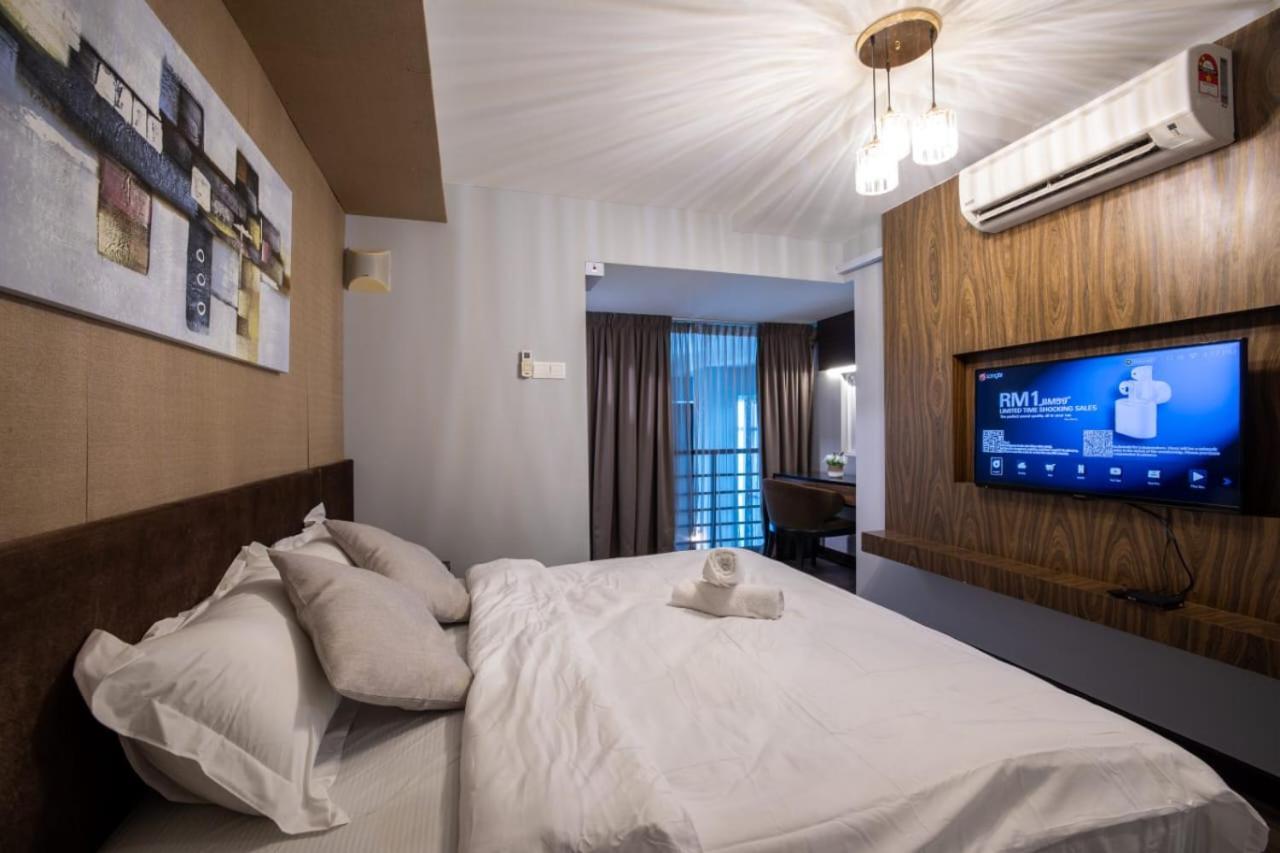 Loft Pano Seaview Suite 2 Bedroom By The Only Bnb Jelutong Exterior foto
