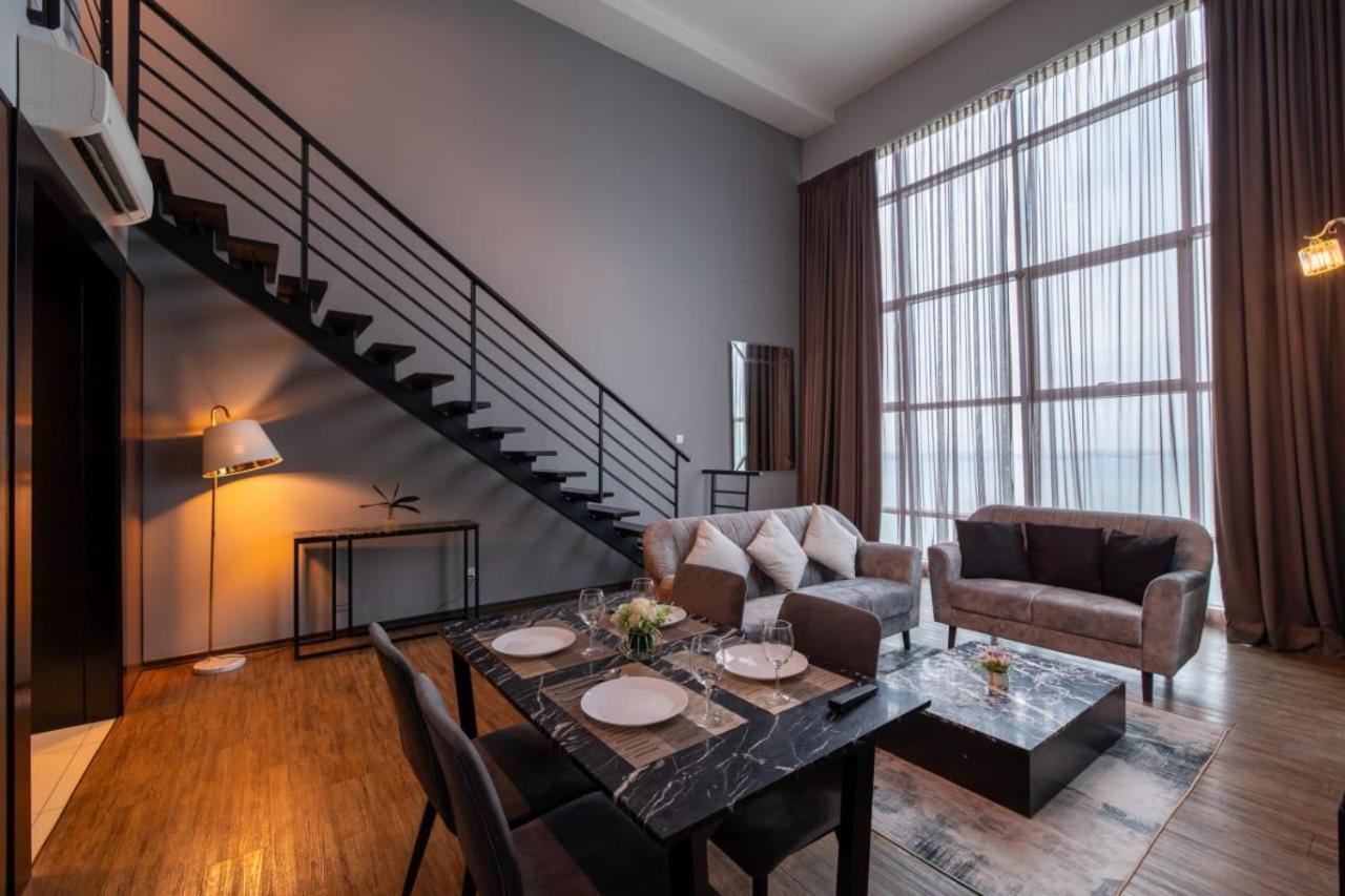 Loft Pano Seaview Suite 2 Bedroom By The Only Bnb Jelutong Exterior foto