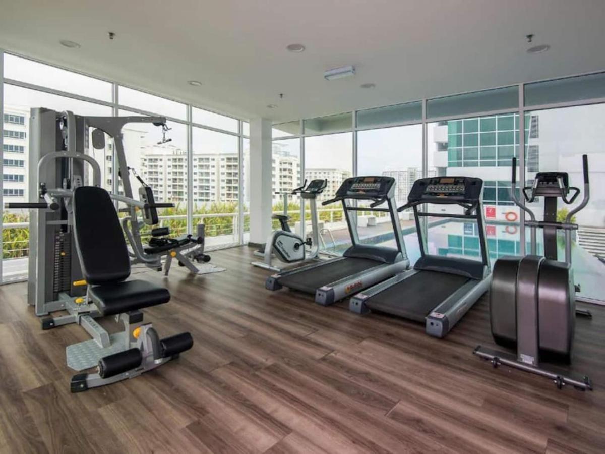 Loft Pano Seaview Suite 2 Bedroom By The Only Bnb Jelutong Exterior foto